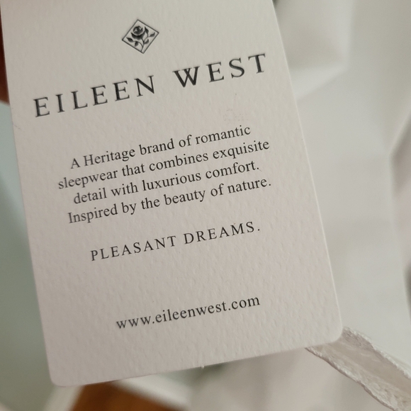 Eileen West XS Long White Long Sleeve Cotton Nightgown Pockets Cottagecore New - Picture 7 of 12